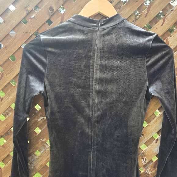 Velvet Dress ❤️ - Picture 4 of 4